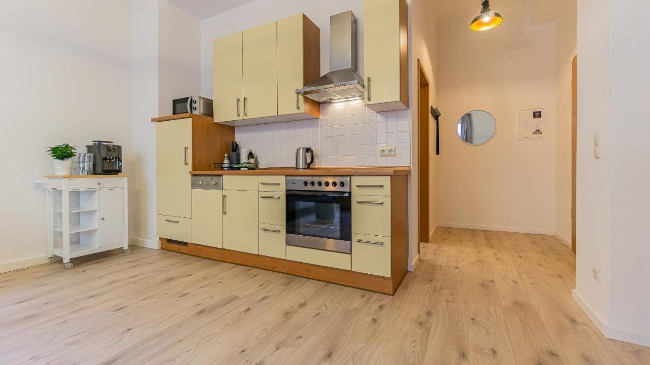 Cityapartment - 53 M², 2 Zimmer, Zentral, Netflix, Kueche, Waschmaschine Cottbus Kültér fotó
